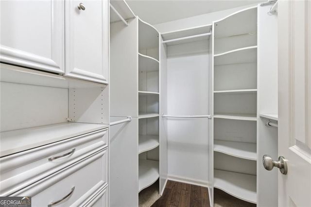 867 Woodleaf Park Drive SE, Mableton, GA 30126
