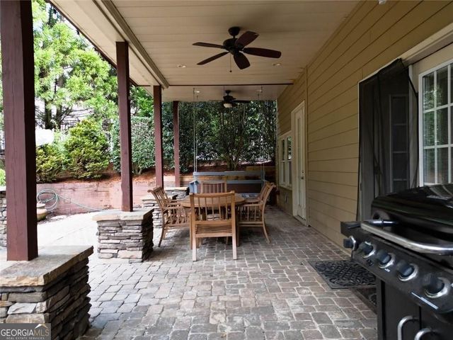 867 Woodleaf Park Drive SE, Mableton, GA 30126