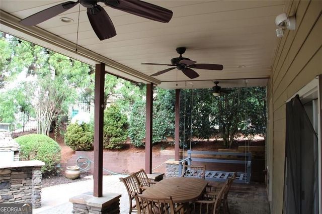 867 Woodleaf Park Drive SE, Mableton, GA 30126