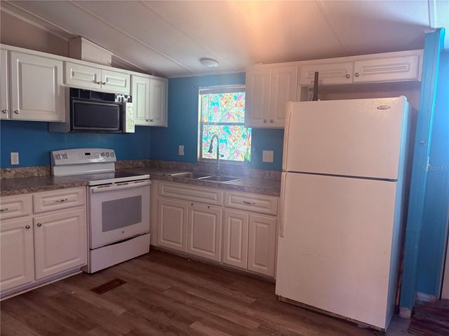 7810 W TWIN CANAL LANE, Homosassa, FL 34448