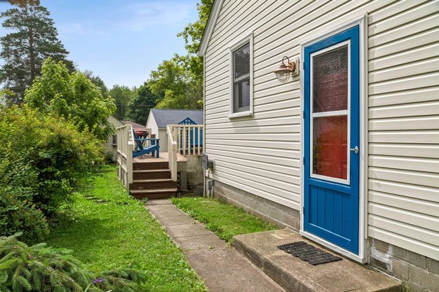 204 Westminster Avenue SW, Watertown, MN 55388