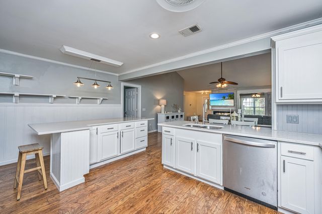 312 Breckingridge Drive, Ladson, SC 29456
