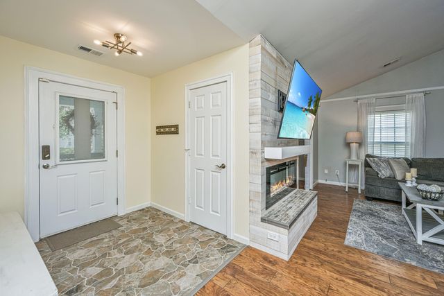 312 Breckingridge Drive, Ladson, SC 29456