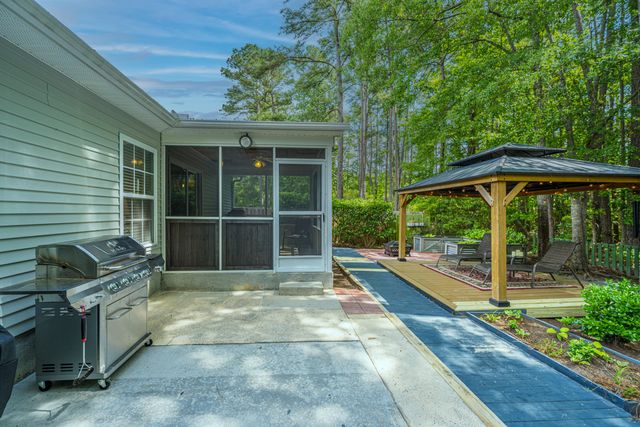 312 Breckingridge Drive, Ladson, SC 29456