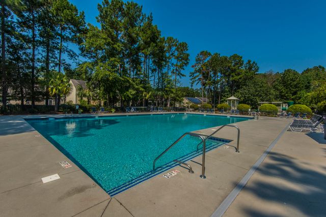 312 Breckingridge Drive, Ladson, SC 29456