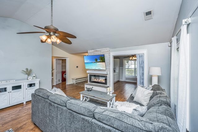 312 Breckingridge Drive, Ladson, SC 29456