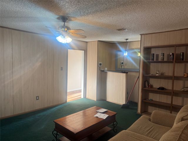 1117 Victoria, Bellmead, TX 76705