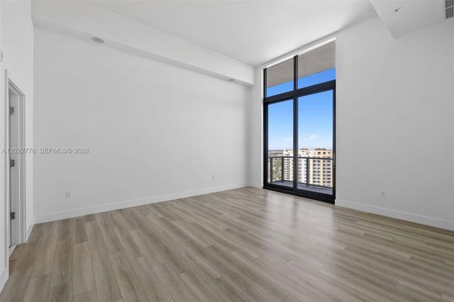 101 Diplomat Pkwy PH2703, Hallandale Beach, FL 33009