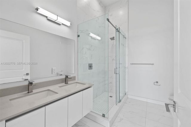 101 Diplomat Pkwy PH2703, Hallandale Beach, FL 33009