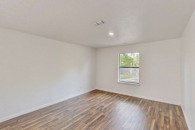 3965 Singleleaf Lane, Fort Worth, TX 76133