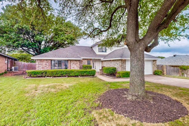 3965 Singleleaf Lane, Fort Worth, TX 76133