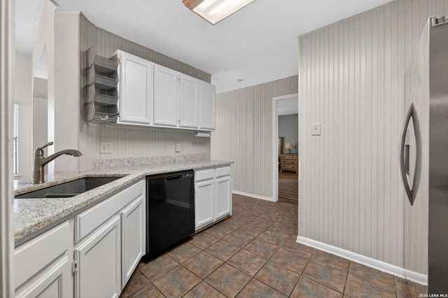 11736 SPRING RIDGE DR, San Antonio, TX 78249