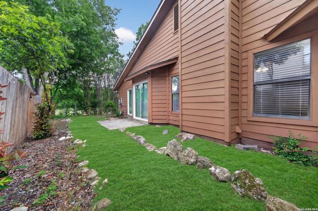 11736 SPRING RIDGE DR, San Antonio, TX 78249