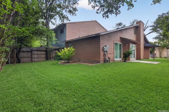 11736 SPRING RIDGE DR, San Antonio, TX 78249