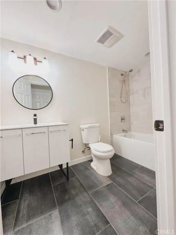 11571 Archwood Street, North Hollywood, CA 91606
