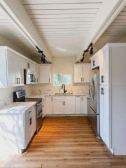 11571 Archwood Street, North Hollywood, CA 91606