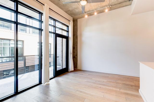 1501 E 4th ST 202, Austin, TX 78702