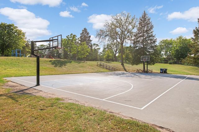3120 12th Avenue S B104, Minneapolis, MN 55407