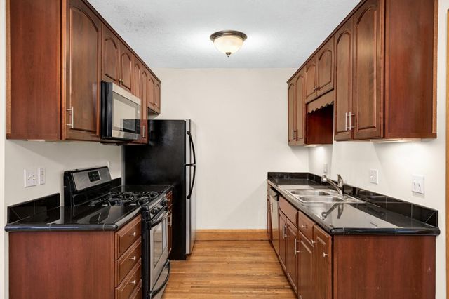 3120 12th Avenue S B104, Minneapolis, MN 55407