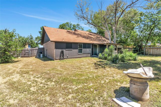 1602 Cushing Park DR, Round Rock, TX 78664