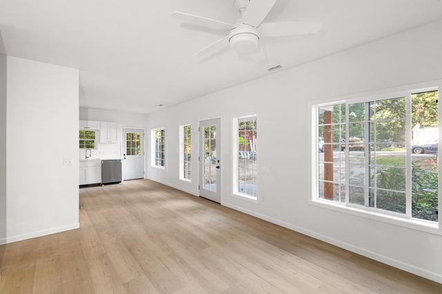 410 W G Avenue W, Cooper Twp, MI 49004