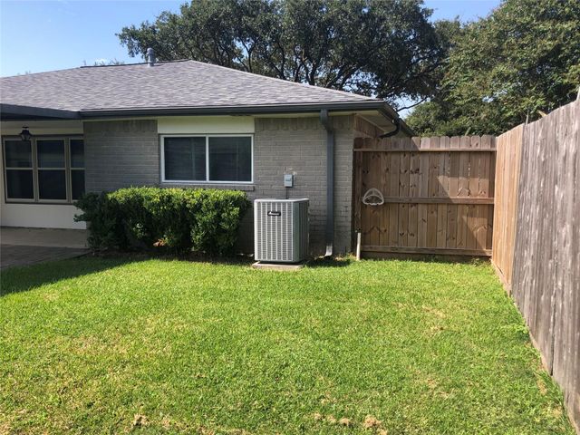 3710 Filmore Lane, Deer Park, TX 77536