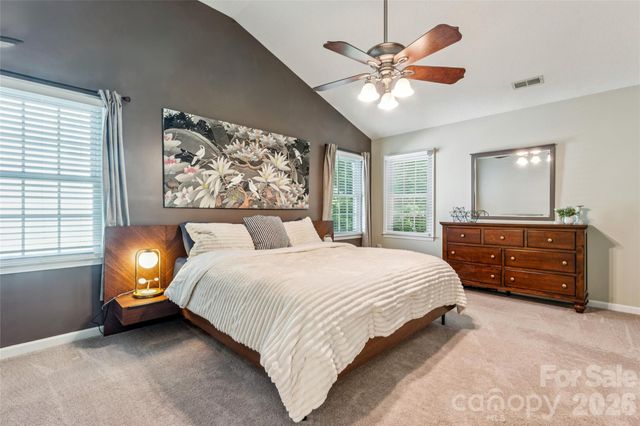 5916 Swanston Drive, Charlotte, NC 28269