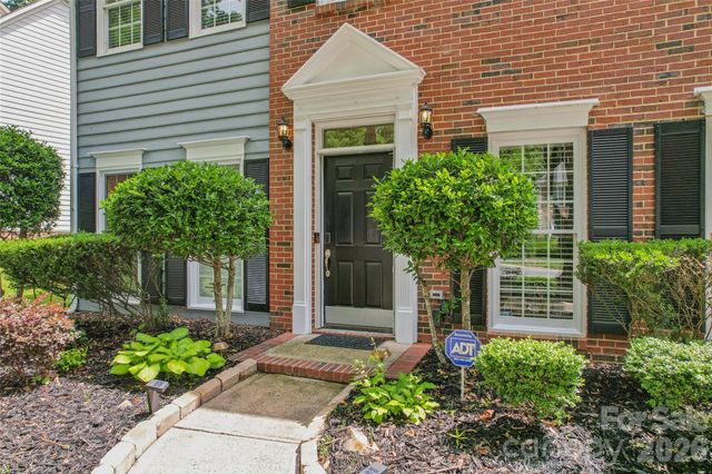 5916 Swanston Drive, Charlotte, NC 28269