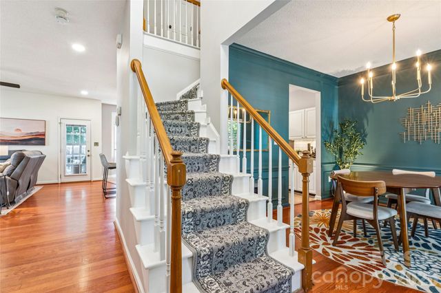 5916 Swanston Drive, Charlotte, NC 28269