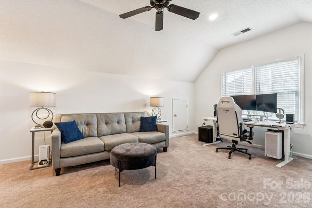 5916 Swanston Drive, Charlotte, NC 28269