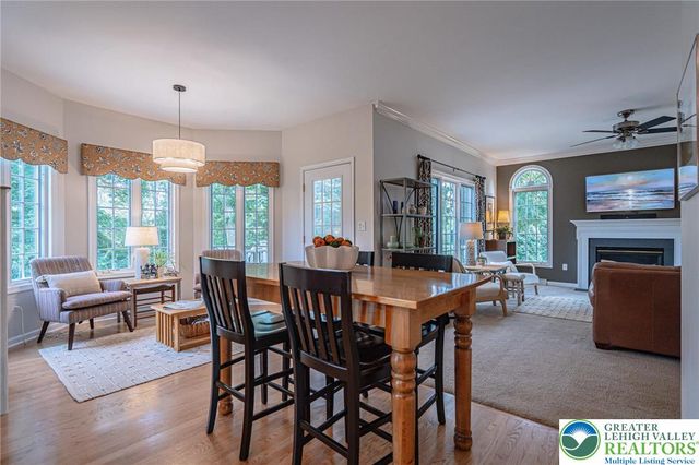 1013 Wellington Terrace, Salisbury Twp, PA 18103