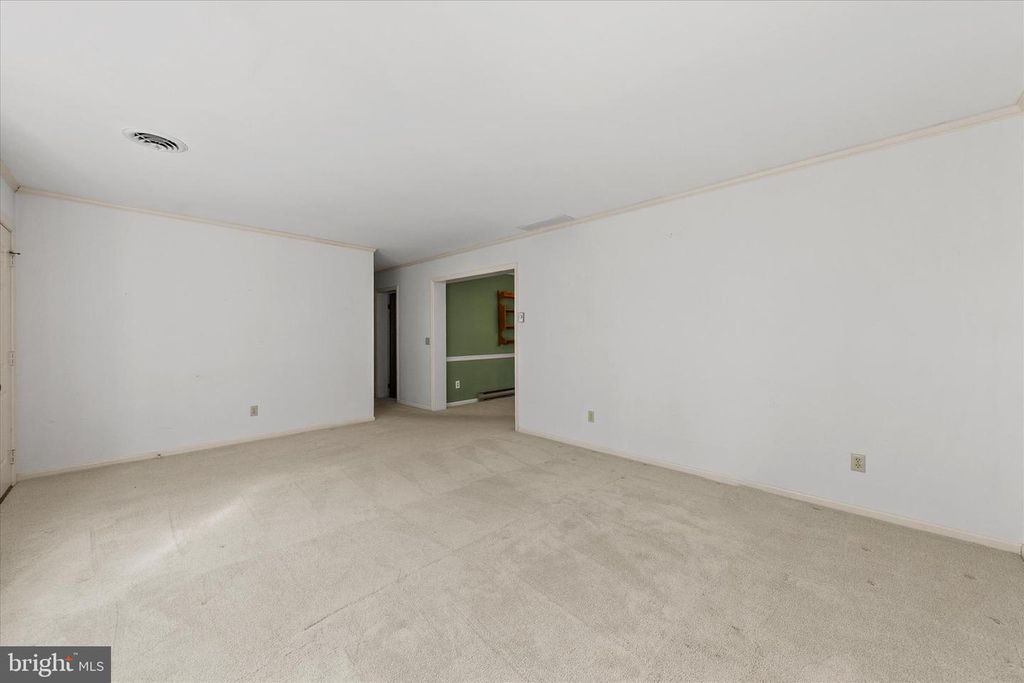 Image 20 of property listing at 37504 SUSAN ST, Ocean View, DE 19970
