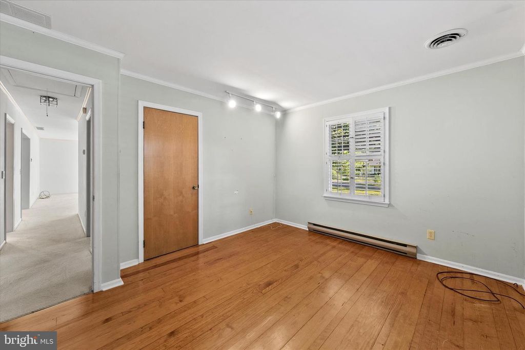 Image 39 of property listing at 37504 SUSAN ST, Ocean View, DE 19970