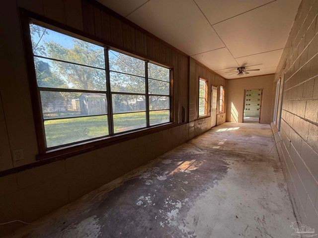 305 Calhoun Ave, Pensacola, FL 32507