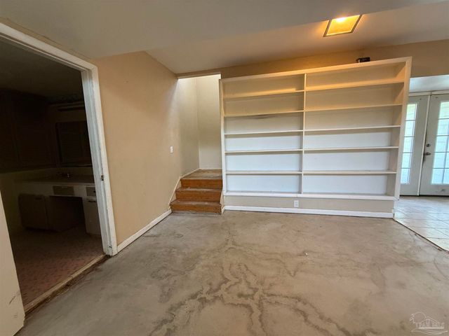 305 Calhoun Ave, Pensacola, FL 32507