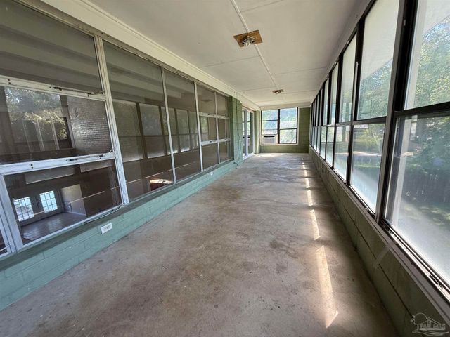 305 Calhoun Ave, Pensacola, FL 32507