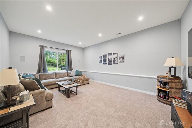 2848 Mona Lisa Court, Franklin, OH 45005