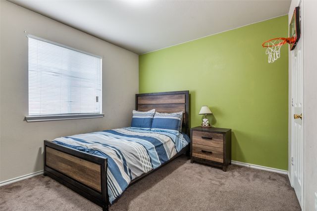 113 Cayman Drive, Lancaster, TX 75146