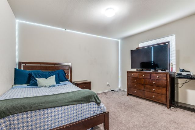 113 Cayman Drive, Lancaster, TX 75146
