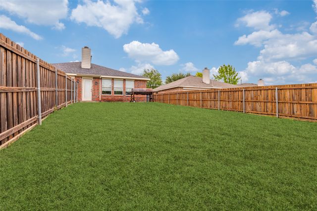 113 Cayman Drive, Lancaster, TX 75146
