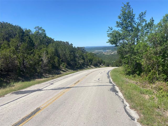 8222 Bar K Ranch RD, Lago Vista, TX 78645