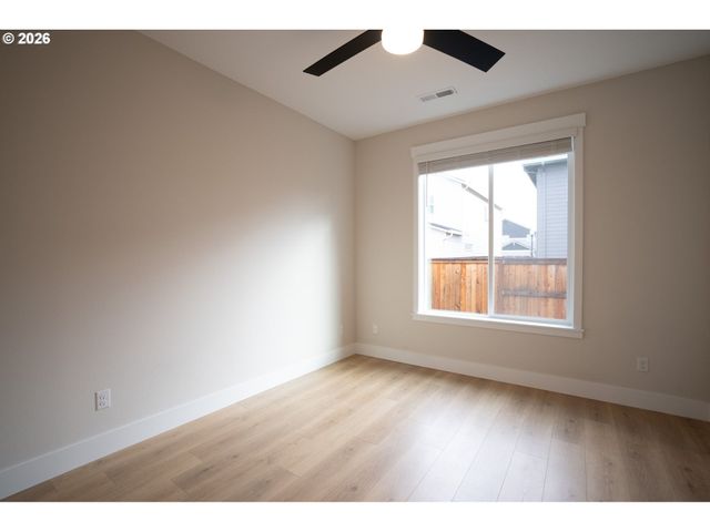 8403 Ne 133RD Ave, Vancouver, WA 98682