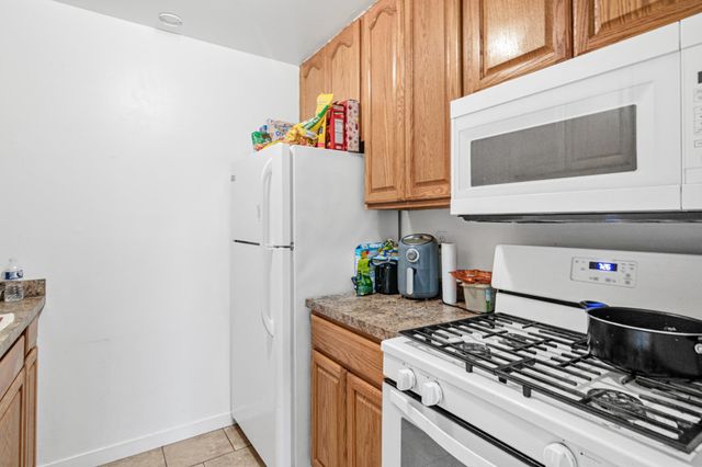 7104 72nd Lane N, Brooklyn Park, MN 55428