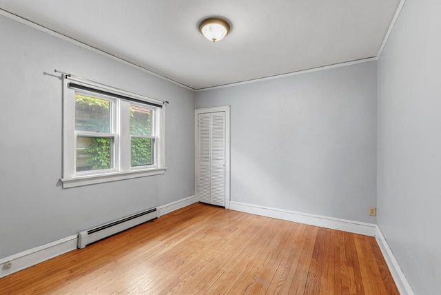 3239 W Drury LANE, Milwaukee, WI 53215
