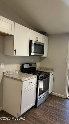 1932 S Plumer Avenue, Tucson, AZ 85713