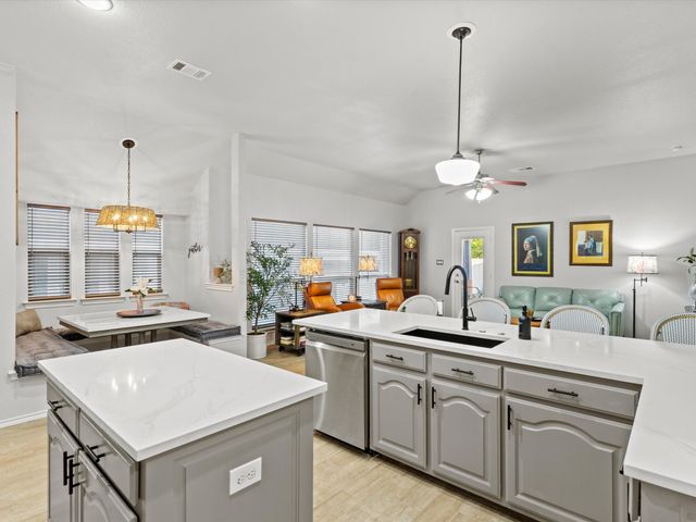 5009 Bomford Drive, Fort Worth, TX 76244