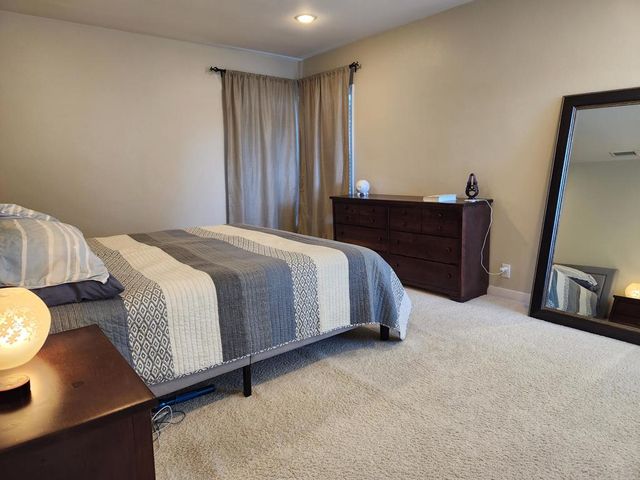 6225 S Verdun Avenue, Los Angeles, CA 90043