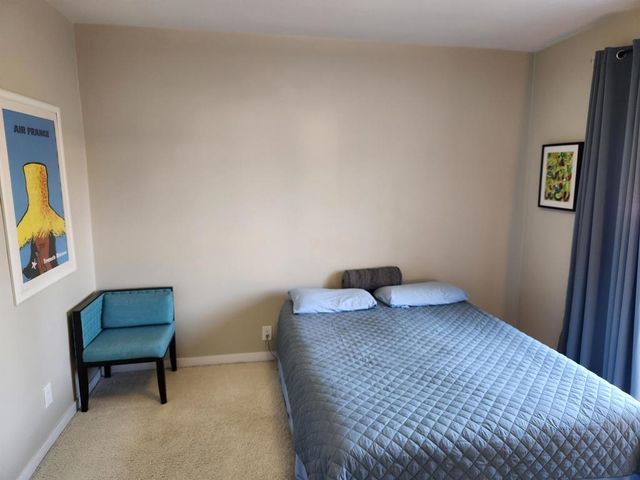 6225 S Verdun Avenue, Los Angeles, CA 90043