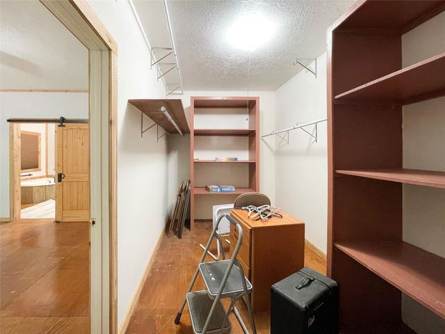 207 Arrowcrest Drive, Brookeland, TX 75931