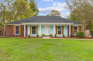 110 Oak Grove Drive, Brandon, MS 39047